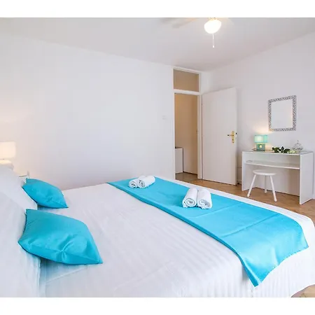 Residenza Apartamento *